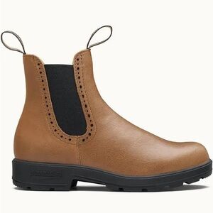 Blundstone 2216 Camel Leather High Top Chelsea Boots Women’s size 9 GUC with box